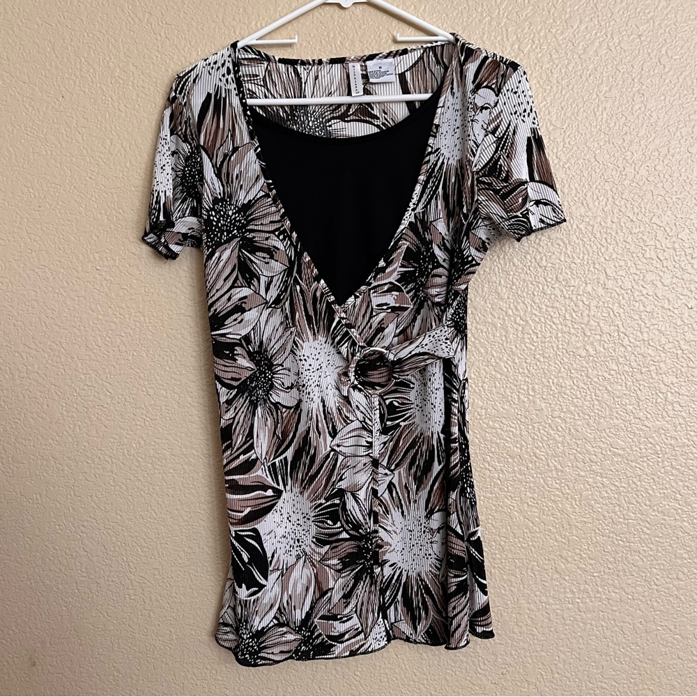 Nick & Sarah Layered Floral Print Wrap Top Size Small